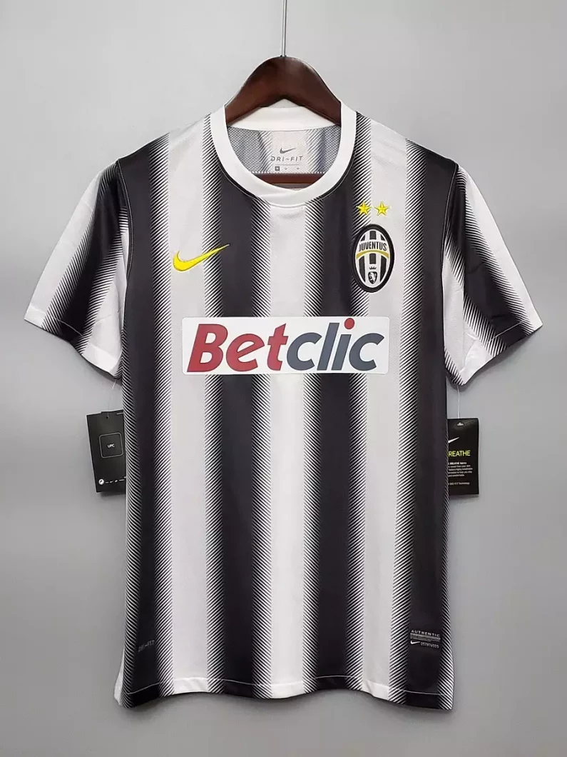 ユベントス ホーム レトロ T シャツ 2011-12